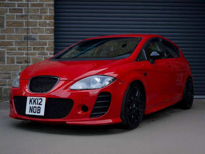 SEAT Leon 2.0 TDI CR FR+ Supercopa Euro 5 5dr