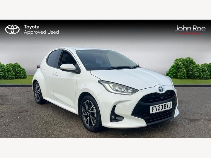Toyota Yaris 1.5 VVT-h Design E-CVT Euro 6 (s/s) 5dr