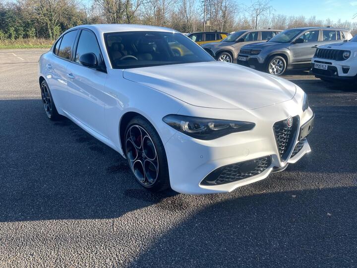 Alfa Romeo Giulia 2.0T Veloce Auto Euro 6 (s/s) 4dr