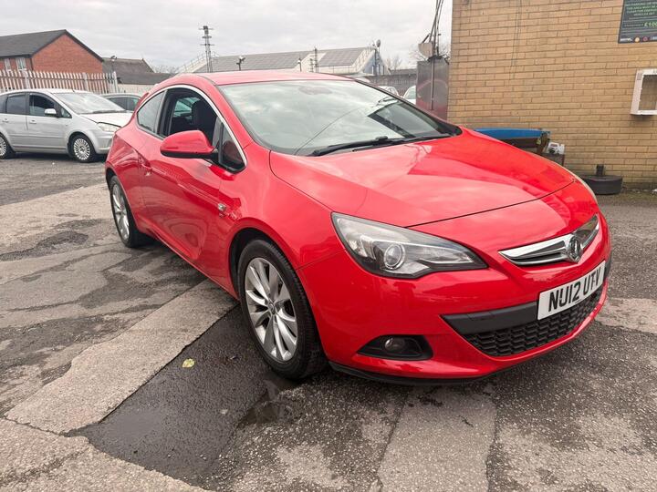 Vauxhall Astra GTC 2.0 CDTi SRi Euro 5 (s/s) 3dr