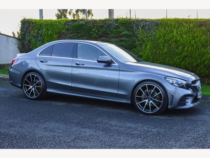Mercedes-Benz C Class 2.0 C220d AMG Line (Premium) G-Tronic+ Euro 6 (s/s) 4dr