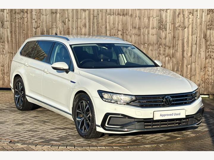 Volkswagen Passat 1.4 TSI 13kWh GTE DSG Euro 6 (s/s) 5dr