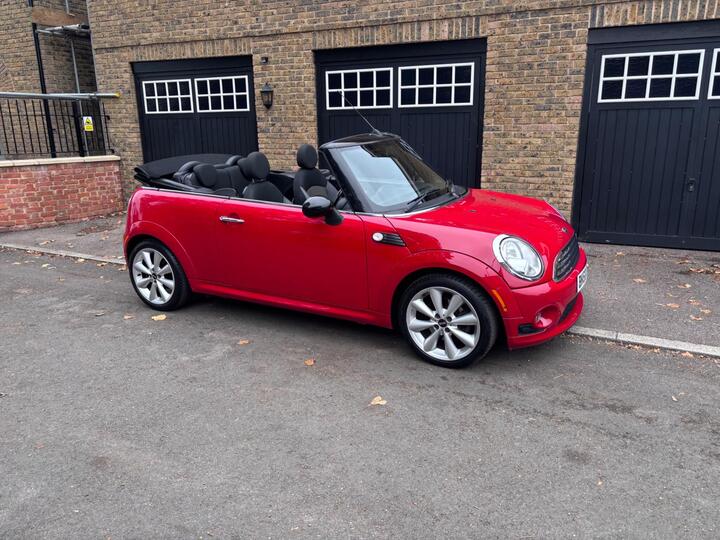 MINI Convertible 1.6 One Euro 5 2dr MINI Convertible 1.6 One Euro 5 2dr
