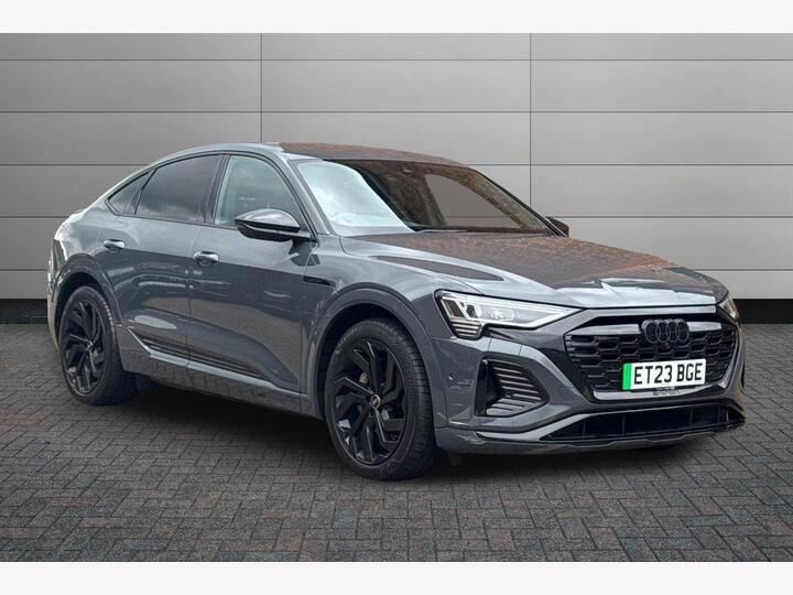 Audi Q8 E-tron 50 Black Edition Sportback Auto Quattro 5dr 95kWh (11kW Charger) Audi Q8 E-tron 50 Black Edition Sportback Auto Quattro 5dr 95kWh (11kW Charger)