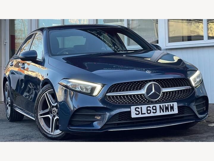 Mercedes-Benz A Class 1.5 A180d AMG Line (Premium 2) 7G-DCT Euro 6 (s/s) 4dr