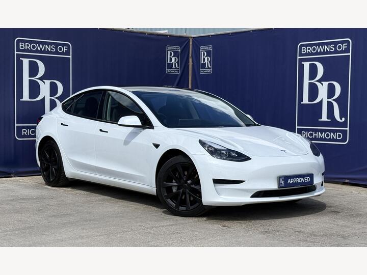 Tesla Model 3 Auto RWD 4dr
