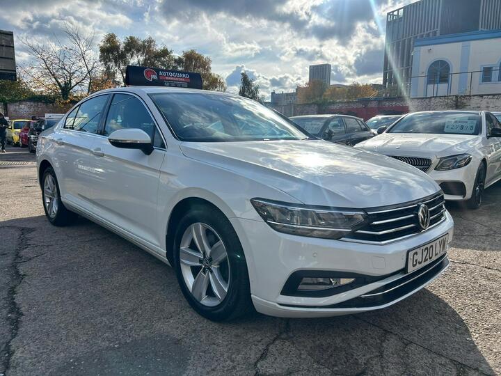 Volkswagen Passat 2.0 TDI EVO SE Nav DSG Euro 6 (s/s) 4dr