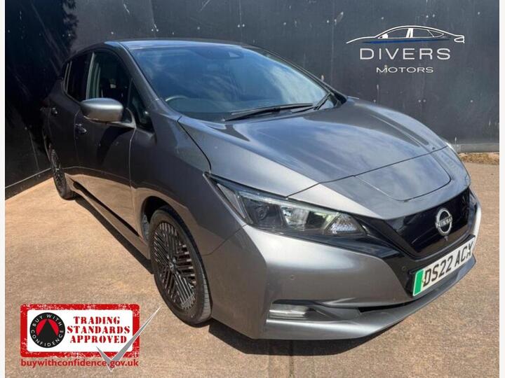 Nissan Leaf 39kWh N-Connecta Auto 5dr