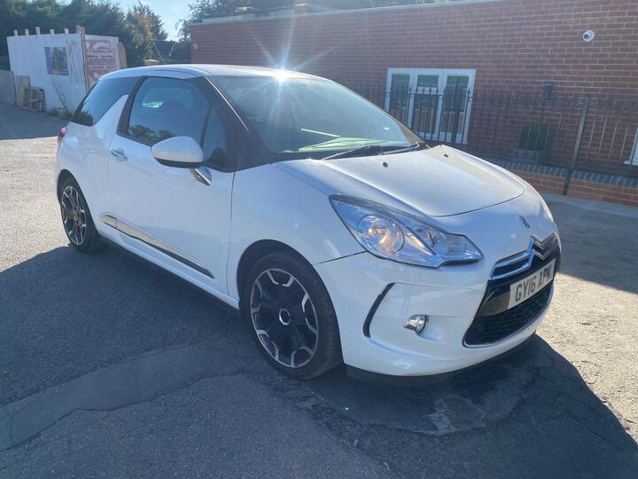 DS AUTOMOBILES DS 3 1.2 PureTech Elegance EAT6 Euro 6 (s/s) 3dr DS AUTOMOBILES DS 3 1.2 PureTech Elegance EAT6 Euro 6 (s/s) 3dr