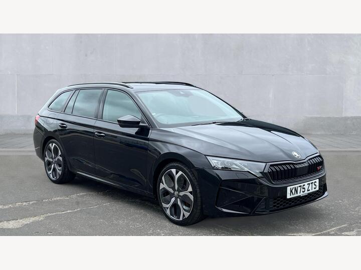 Skoda Octavia 2.0 TSI VRS DSG Euro 6 (s/s) 5dr Skoda Octavia 2.0 TSI VRS DSG Euro 6 (s/s) 5dr