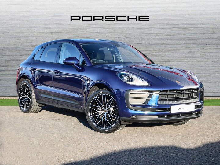 Porsche Macan 2.0T PDK 4WD Euro 6 (s/s) 5dr Porsche Macan 2.0T PDK 4WD Euro 6 (s/s) 5dr