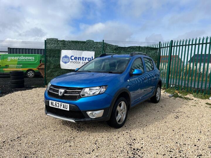 Dacia Sandero Stepway 0.9 TCe Laureate Euro 5 5dr
