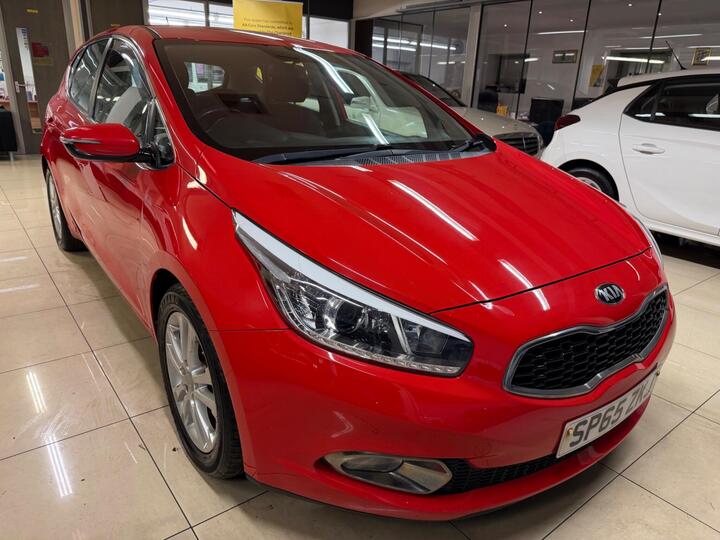 Kia Ceed 1.6 CRDi EcoDynamics 2 Euro 5 (s/s) 5dr