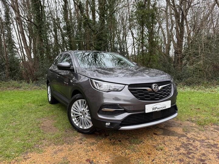 Vauxhall Grandland X 1.2 Turbo Business Edition Nav Euro 6 (s/s) 5dr Vauxhall Grandland X 1.2 Turbo Business Edition Nav Euro 6 (s/s) 5dr