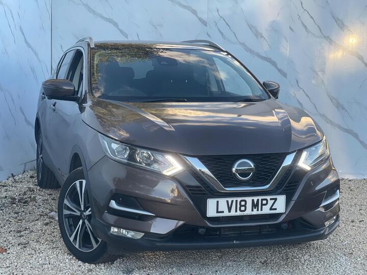Nissan Qashqai 1.2 DIG-T N-Connecta XTRON Euro 6 (s/s) 5dr