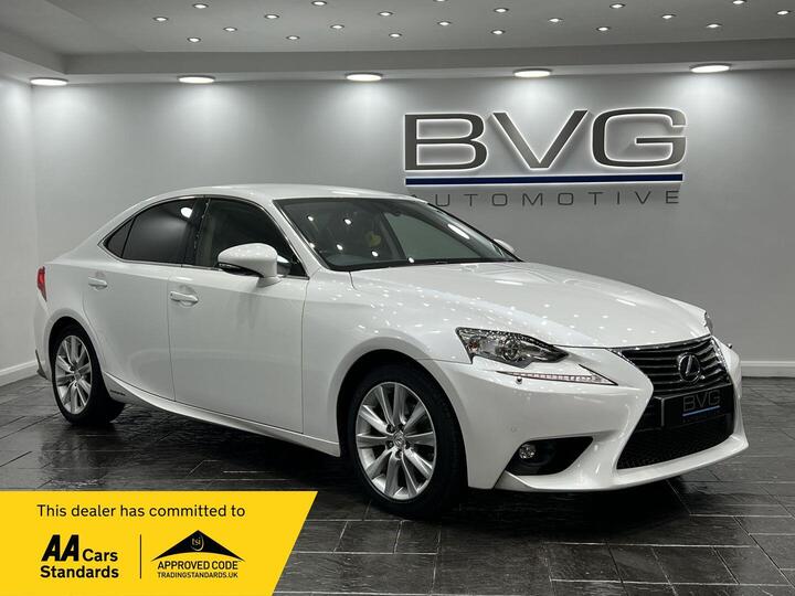 Lexus IS 2.5 300h Executive Edition E-CVT Euro 6 (s/s) 4dr