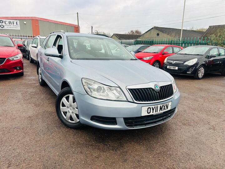 Skoda Octavia 1.6 TDI S Euro 5 5dr Skoda Octavia 1.6 TDI S Euro 5 5dr
