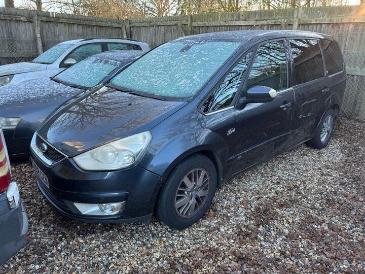 Ford GALAXY 2.3 LX 5dr