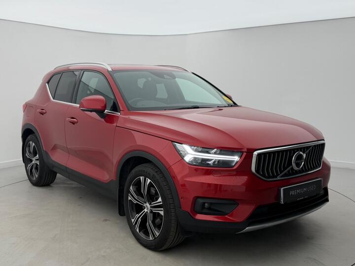 Volvo XC40 2.0 B5 MHEV Inscription Pro Auto AWD Euro 6 (s/s) 5dr