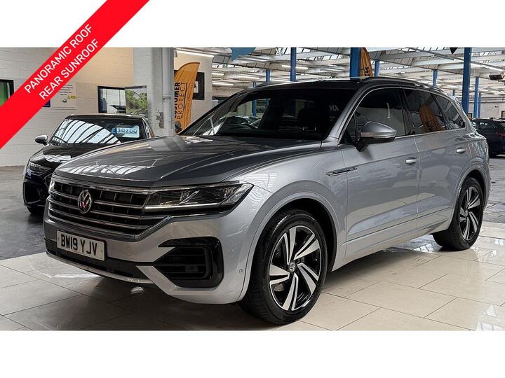Volkswagen Touareg 3.0 TDI V6 R-Line Tech Tiptronic 4Motion Euro 6 (s/s) 5dr