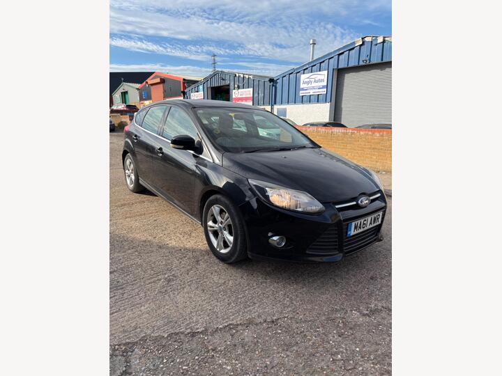 Ford Focus 1.6 TDCi Zetec Euro 5 (s/s) 5dr