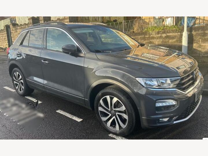 Volkswagen T-Roc 1.0 TSI Active Euro 6 (s/s) 5dr