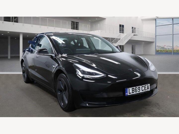 Tesla Model 3 Standard Range Plus Auto RWD 4dr