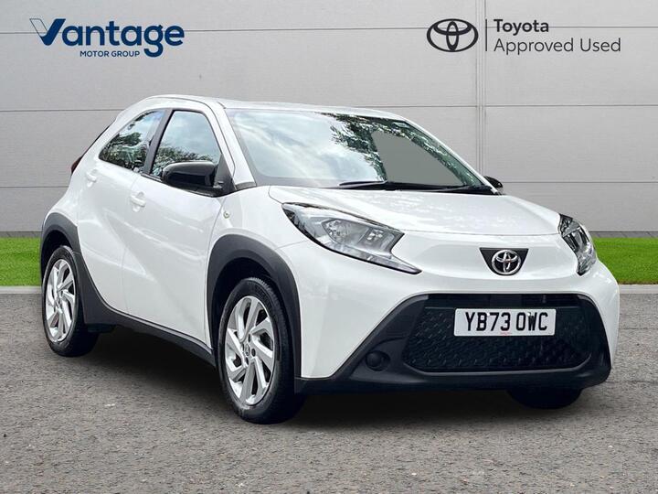 Toyota Aygo X 1.0 VVT-i Pure Euro 6 (s/s) 5dr Toyota Aygo X 1.0 VVT-i Pure Euro 6 (s/s) 5dr