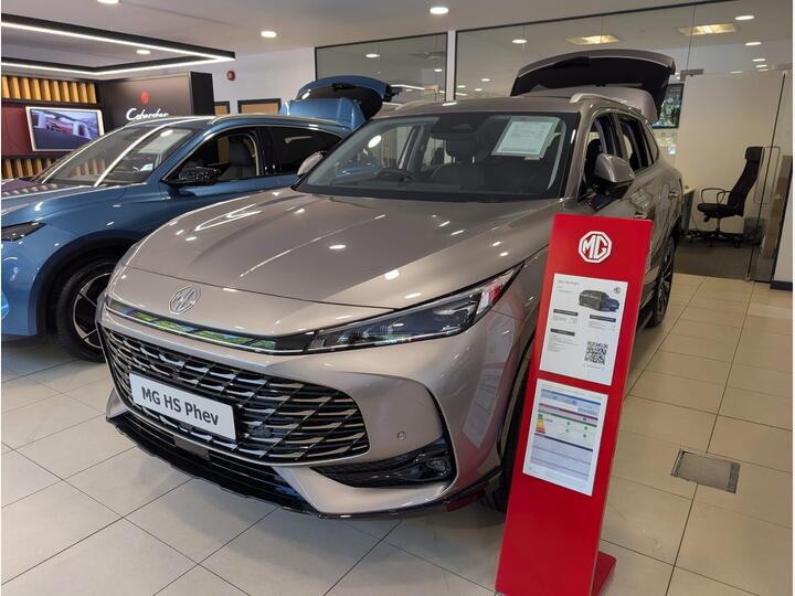MG MG HS 1.5 T-GDI 24.7kWh Trophy Auto Euro 6 (s/s) 5dr