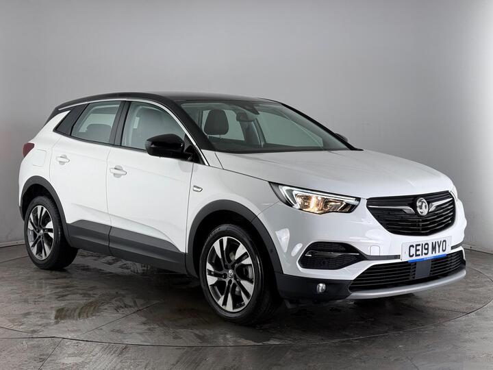 Vauxhall Grandland X 1.2 Turbo Sport Nav Auto Euro 6 (s/s) 5dr
