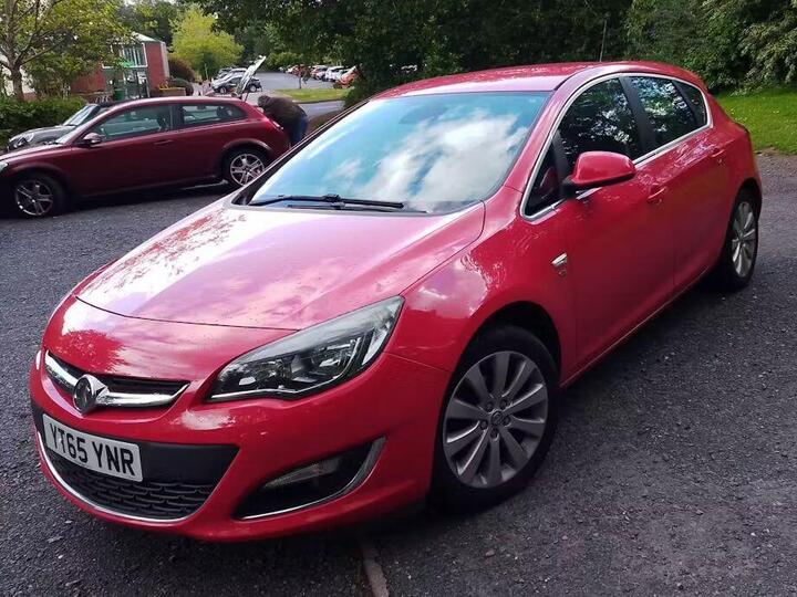 Vauxhall ASTRA 1.6i Elite Euro 6 5dr