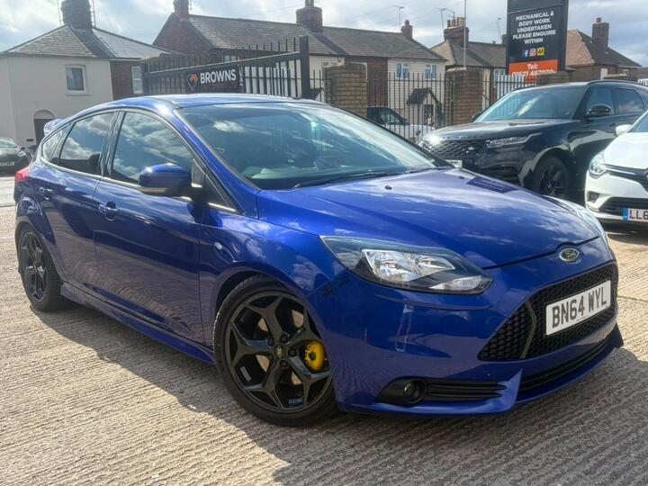 Ford Focus 2.0T EcoBoost ST-2 Euro 5 (s/s) 5dr