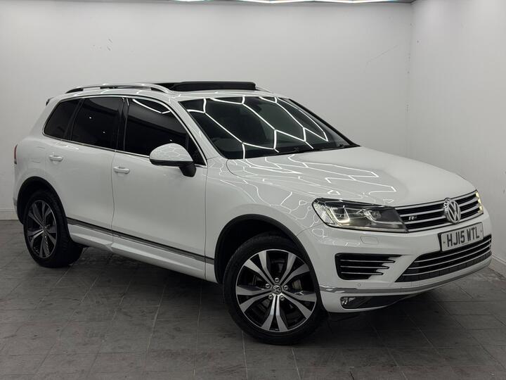 Volkswagen Touareg 3.0 TDI V6 BlueMotion Tech R-Line Tiptronic 4WD Euro 6 (s/s) 5dr