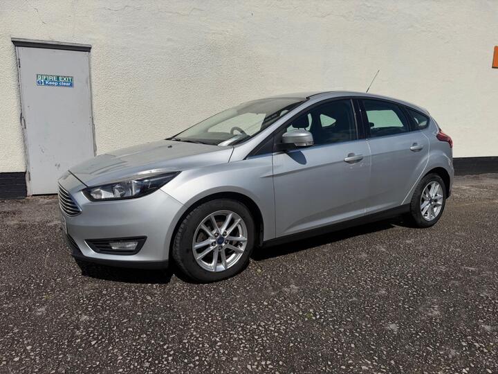 Ford Focus 1.0T EcoBoost Zetec Euro 6 (s/s) 5dr