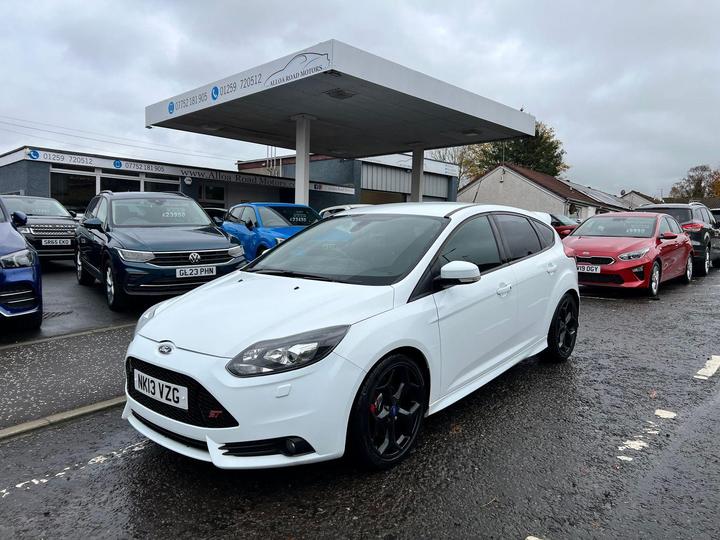 Ford Focus 2.0T EcoBoost ST-3 Euro 5 (s/s) 5dr