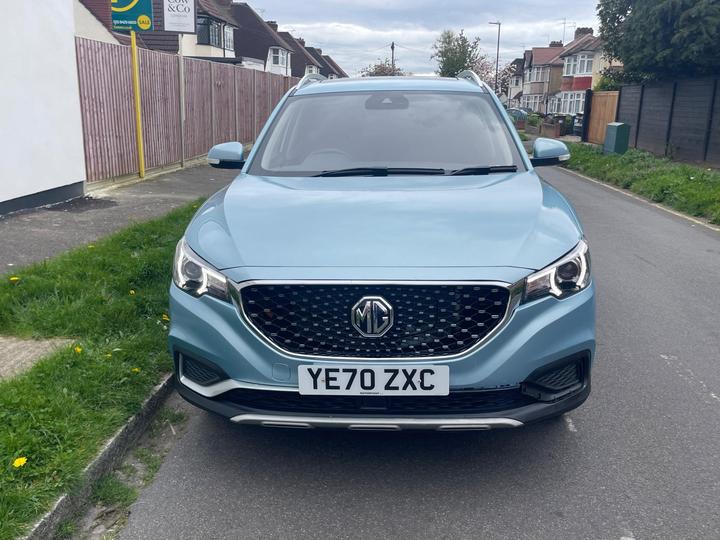 MG MG ZS 44.5kWh Exclusive Auto 5dr
