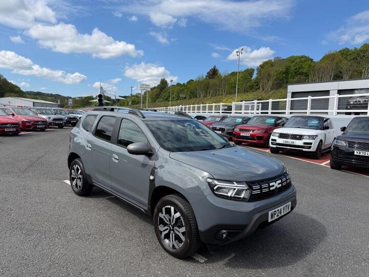 Dacia DUSTER 1.0 TCe Journey Euro 6 (s/s) 5dr Dacia DUSTER 1.0 TCe Journey Euro 6 (s/s) 5dr
