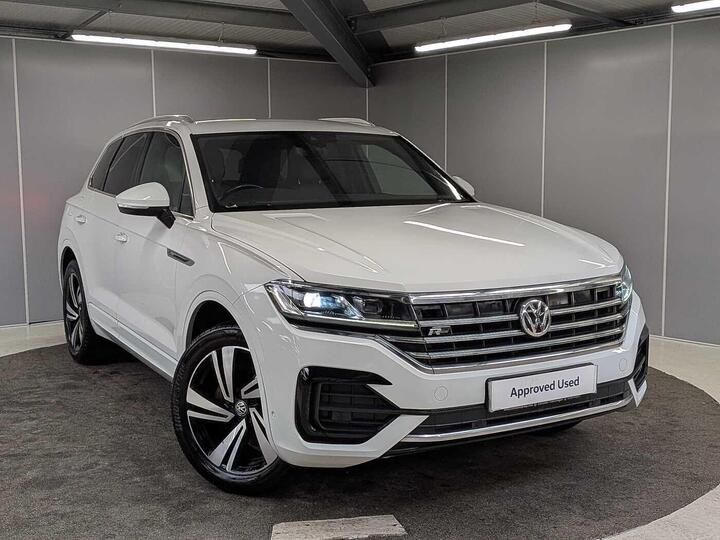 Volkswagen Touareg 3.0 TDI V6 R-Line Tech Tiptronic 4Motion Euro 6 (s/s) 5dr