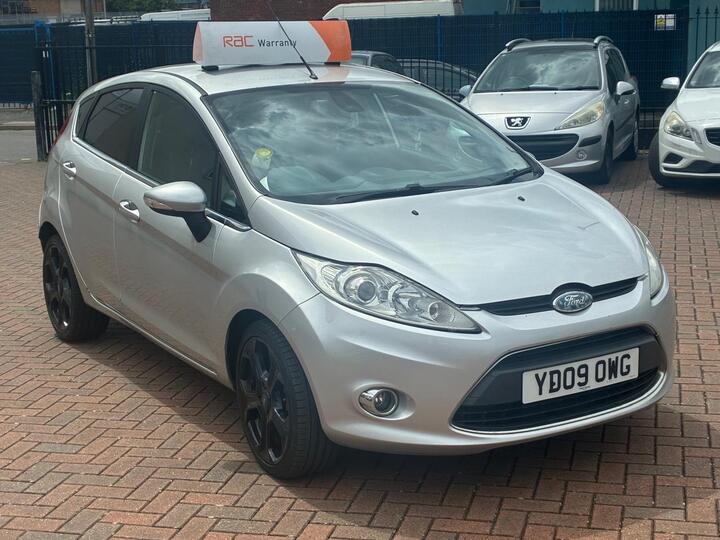 Ford Fiesta 1.6 TDCi Titanium 5dr