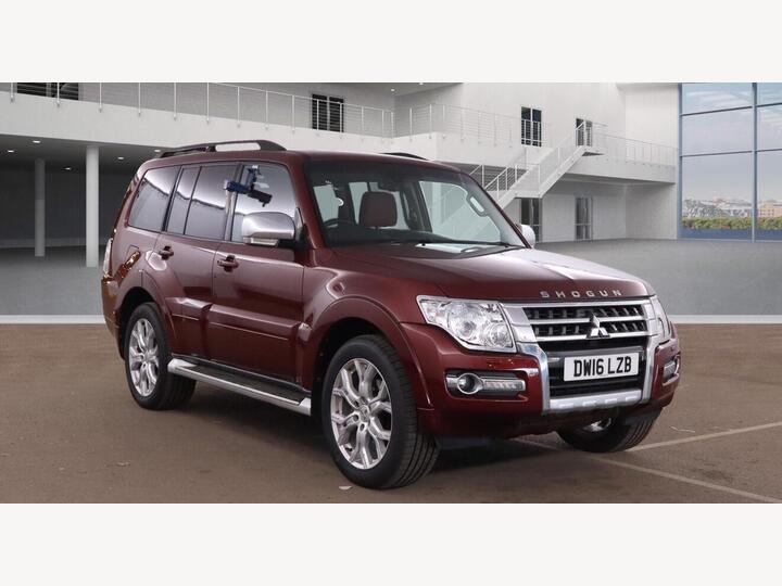 Mitsubishi Shogun 3.2 DI-DC SG5 Auto 4WD Euro 6 5dr LWB Mitsubishi Shogun 3.2 DI-DC SG5 Auto 4WD Euro 6 5dr LWB