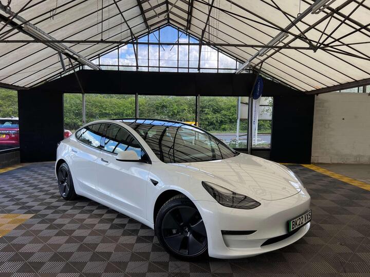 Tesla MODEL 3 (Dual Motor) Long Range Auto 4WDE 4dr