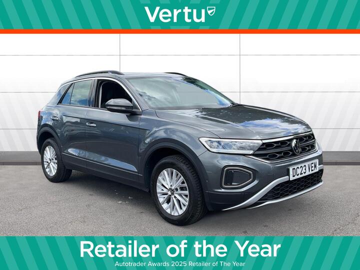 Volkswagen T-Roc 1.5 TSI Life Euro 6 (s/s) 5dr Volkswagen T-Roc 1.5 TSI Life Euro 6 (s/s) 5dr