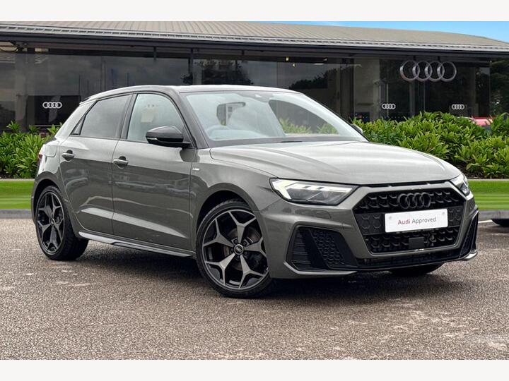 Audi A1 Sportback 1.5 TFSI 35 Black Edition Sportback S Tronic Euro 6 (s/s) 5dr
