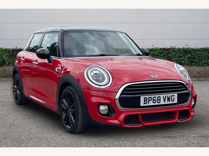 MINI Hatchback 1.5 Cooper Steptronic Euro 6 (s/s) 5dr
