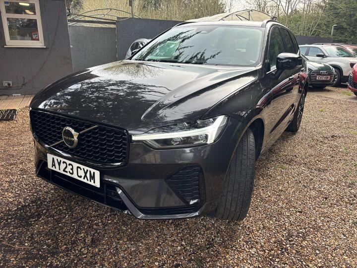 Volvo XC60 2.0h T8 Recharge 18.8kWh Ultimate Dark Auto AWD Euro 6 (s/s) 5dr