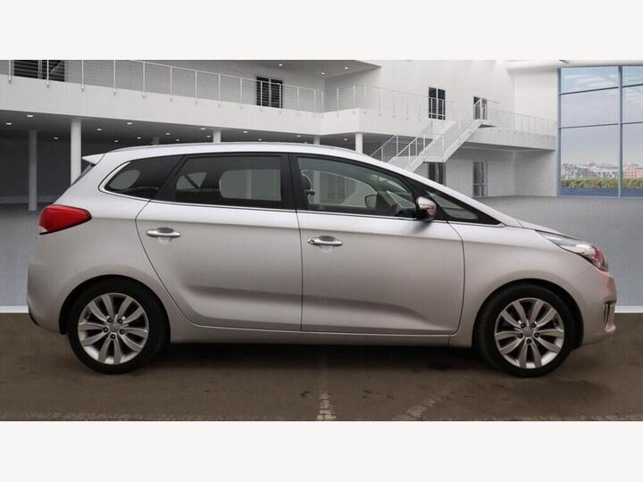 Kia CARENS 1.7 CRDi 3 Euro 6 (s/s) 5dr