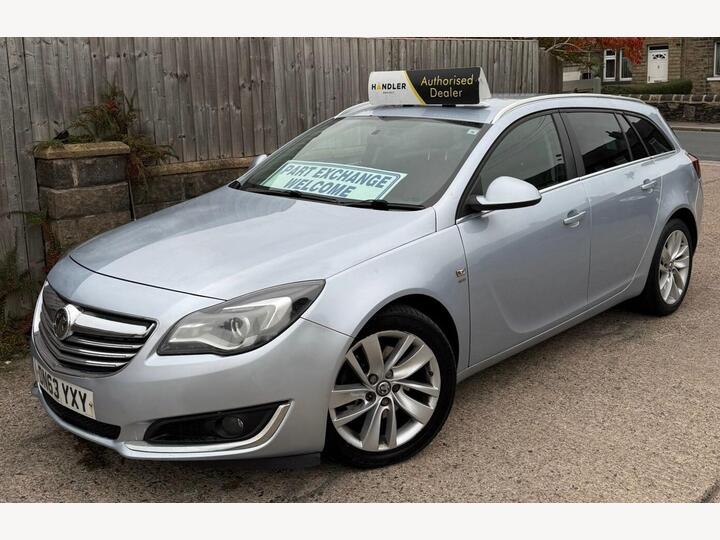 Vauxhall Insignia 2.0 CDTi EcoFLEX SRi Nav Sports Tourer Euro 5 (s/s) 5dr Vauxhall Insignia 2.0 CDTi EcoFLEX SRi Nav Sports Tourer Euro 5 (s/s) 5dr