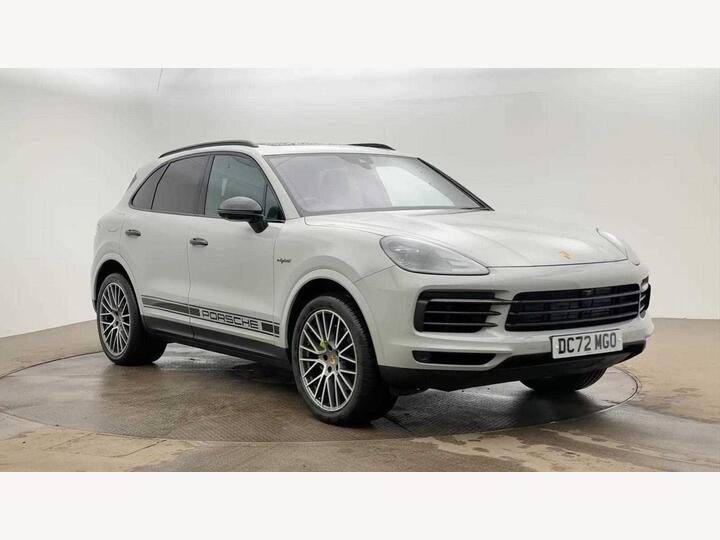Porsche Cayenne 3.0 V6 E-Hybrid 17.9kWh Platinum Edition TiptronicS 4WD Euro 6 (s/s) 5dr (3.6kW Charger)