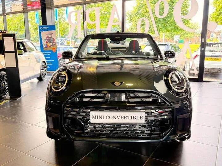 MINI Cooper Convertible 2.0S Sport Steptronic Euro 6 (s/s) 2dr