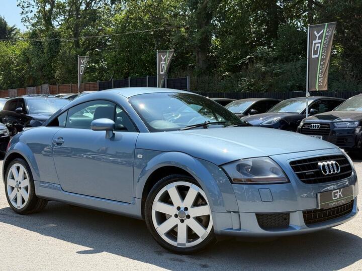 Audi TT 3.2 V6 DSG Quattro 2dr